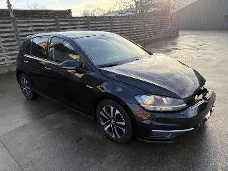 skadebil auto Volkswagen Golf 7 2019/9
