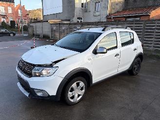 skadebil auto Dacia Sandero STEPWAY 1.5 BLUE DCI - 8V TURBO 2018/4