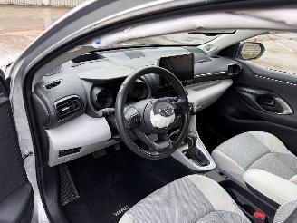 Toyota Yaris 1.5i - 12V HYBRID picture 3