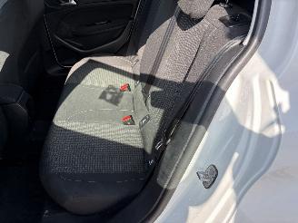 Peugeot 308 2 PHASE 2 1,5 picture 7