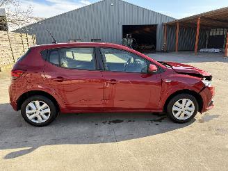 Dacia Sandero 3 1.0i - 12V TURBO TCE 100 ECO-G picture 20