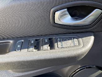 Renault Clio PHASE 2 1.2i - 16V TURBO TCE 120 picture 17