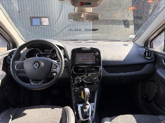 Renault Clio PHASE 2 1.2i - 16V TURBO TCE 120 picture 6