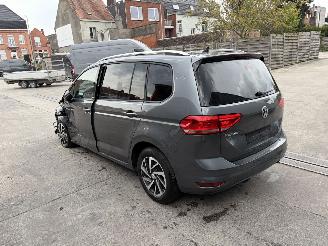 Volkswagen Touran 1.6 TDI - 16V TURBO 7 SEATS picture 4