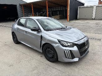 Unfallwagen Peugeot 208  2024/10