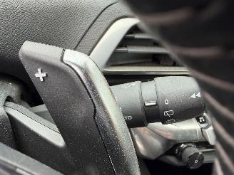 Peugeot 5008 II 1.2I PURETECH 12V picture 16