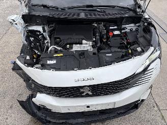 Peugeot 5008 II 1.2I PURETECH 12V picture 19