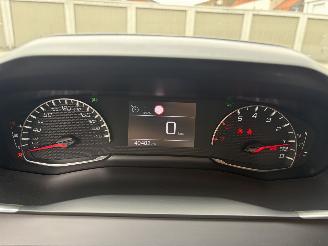 Peugeot 208 2 PHASE 1 1.2 VTI - 12V picture 8