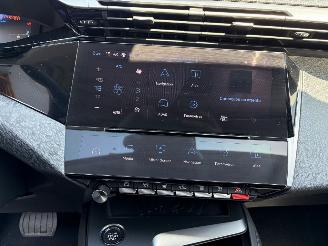 Peugeot 308 1.2 PURETECH - 12V TURBO picture 10