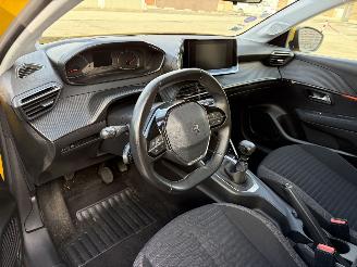 Peugeot 208 2 1.2 PURETECH - 12V TURBO picture 3