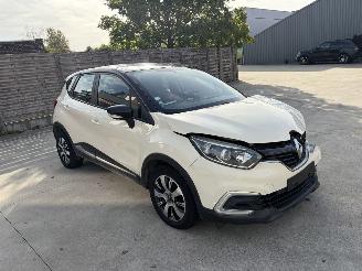 škoda osobní automobily Renault Captur 0.9i - 12V TURBO TCE 90 2018/3