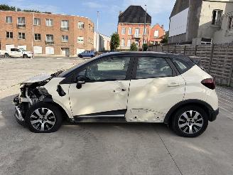 Renault Captur 0.9i - 12V TURBO TCE 90 picture 19