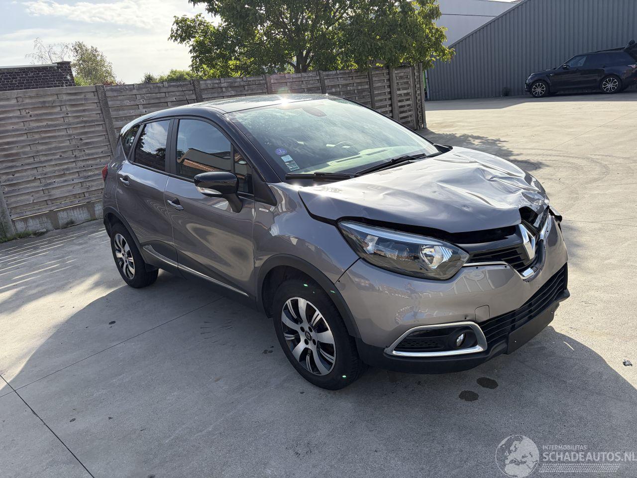 Renault Captur 1.2i - 16V TURBO TCE 120