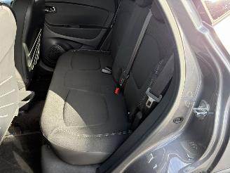 Renault Captur 1.2i - 16V TURBO TCE 120 picture 7