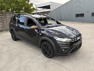 Auto incidentate Dacia Jogger 1.6I - 16V SCE 140 E-TECH 2024/3