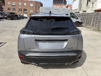 Peugeot 2008 1.2 PURETECH - 12V TURBO HYBRID picture 19