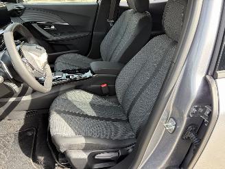Peugeot 2008 1.2 PURETECH - 12V TURBO HYBRID picture 8