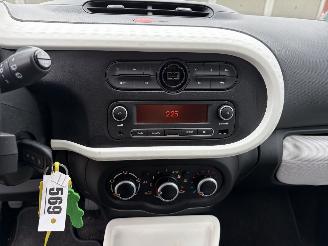 Renault Twingo 3 PHASE 1 1.0i - 12V SCE 70 picture 10