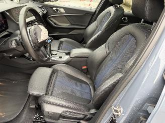 BMW 1-serie 118D F40 2.0D - 16V TURBO picture 9