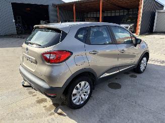 Renault Captur 0.9i - 12V TURBO TCE 90 picture 5