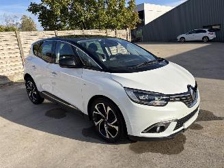 škoda osobní automobily Renault Scenic BOSE 1.5 DCI - 8V TURBO 2018/9