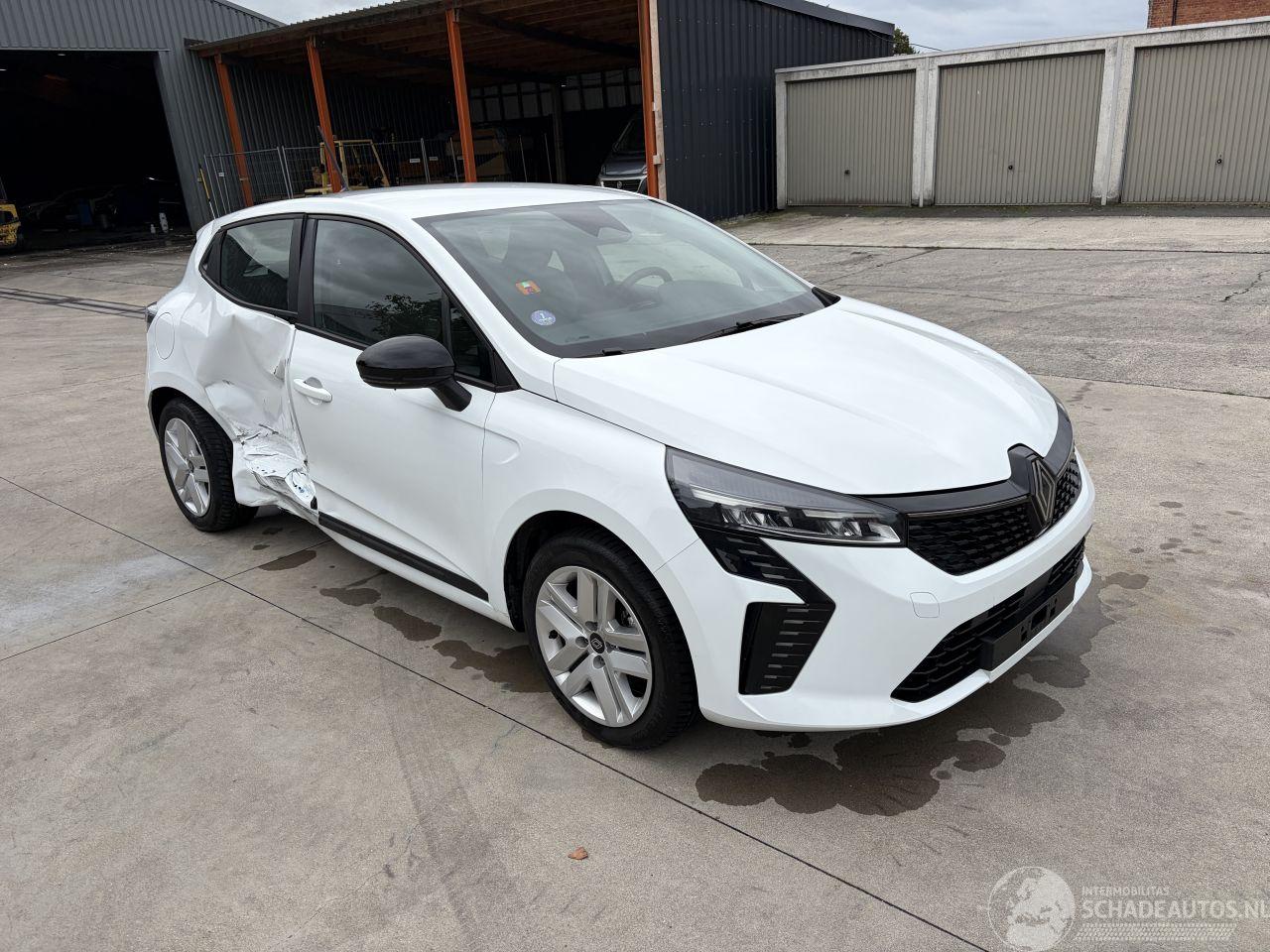 Renault Clio E-Tech 145