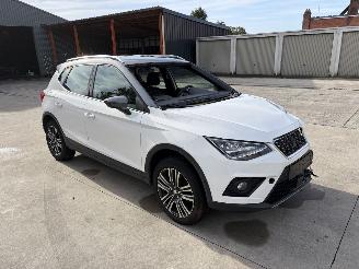damaged passenger cars Seat Arona Xcellence 1.0 TSI 2018/5