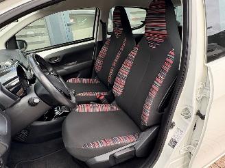 Citroën C1 1.0 VTi Shine 5 deurs | Airco Navi Camera picture 13