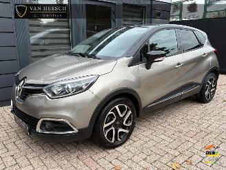 Vaurioauto  passenger cars Renault Captur 1.2 TCe Dynamique | Automaat Navi Camera 2015/6