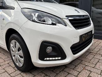 Peugeot 108 1.0 e-VTi Active 5 deurs | Airco LED Mistlampen picture 8