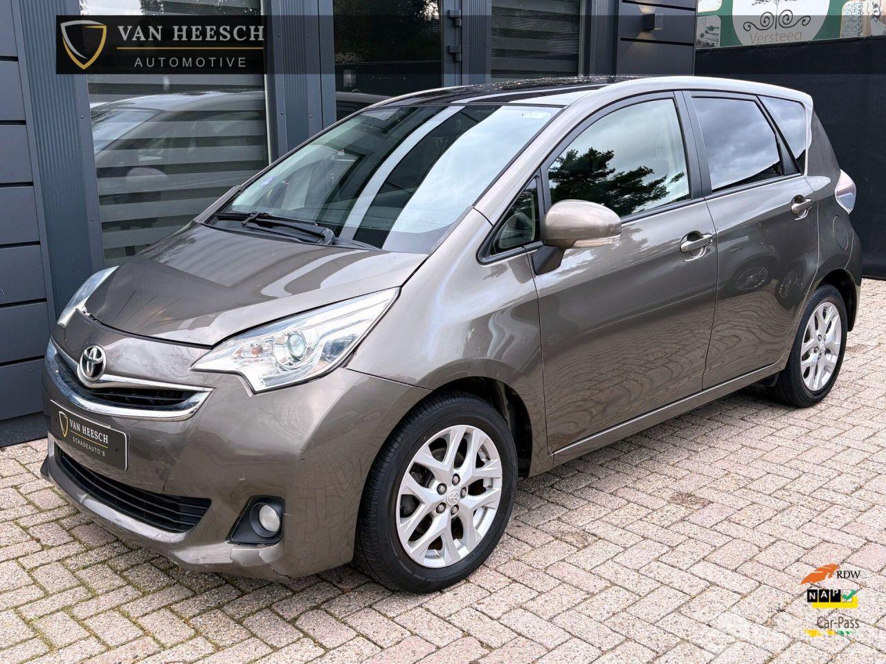 Toyota Verso S 1.3 VVT-i Dynamic | Navi Panoramadak Camera