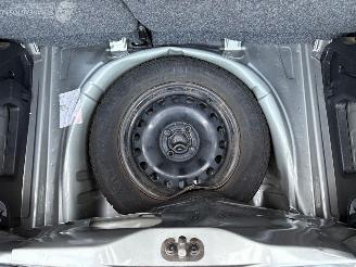 Volkswagen Up! 1.0 high up CUP 5 deurs | Airco Mistlampen Lm-velgen picture 6