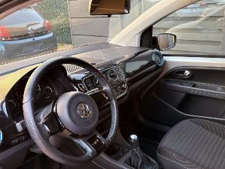 Volkswagen Up! 1.0 high up CUP 5 deurs | Airco Mistlampen Lm-velgen picture 12