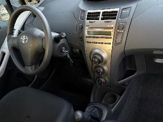 Toyota Yaris 1.0 VVT-i Acces 5 deurs | Audio Elekt. ramen picture 21
