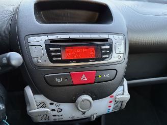 Toyota Aygo 1.0 VVT-i Aspiration 5 deurs | Airco LED Facelift picture 12