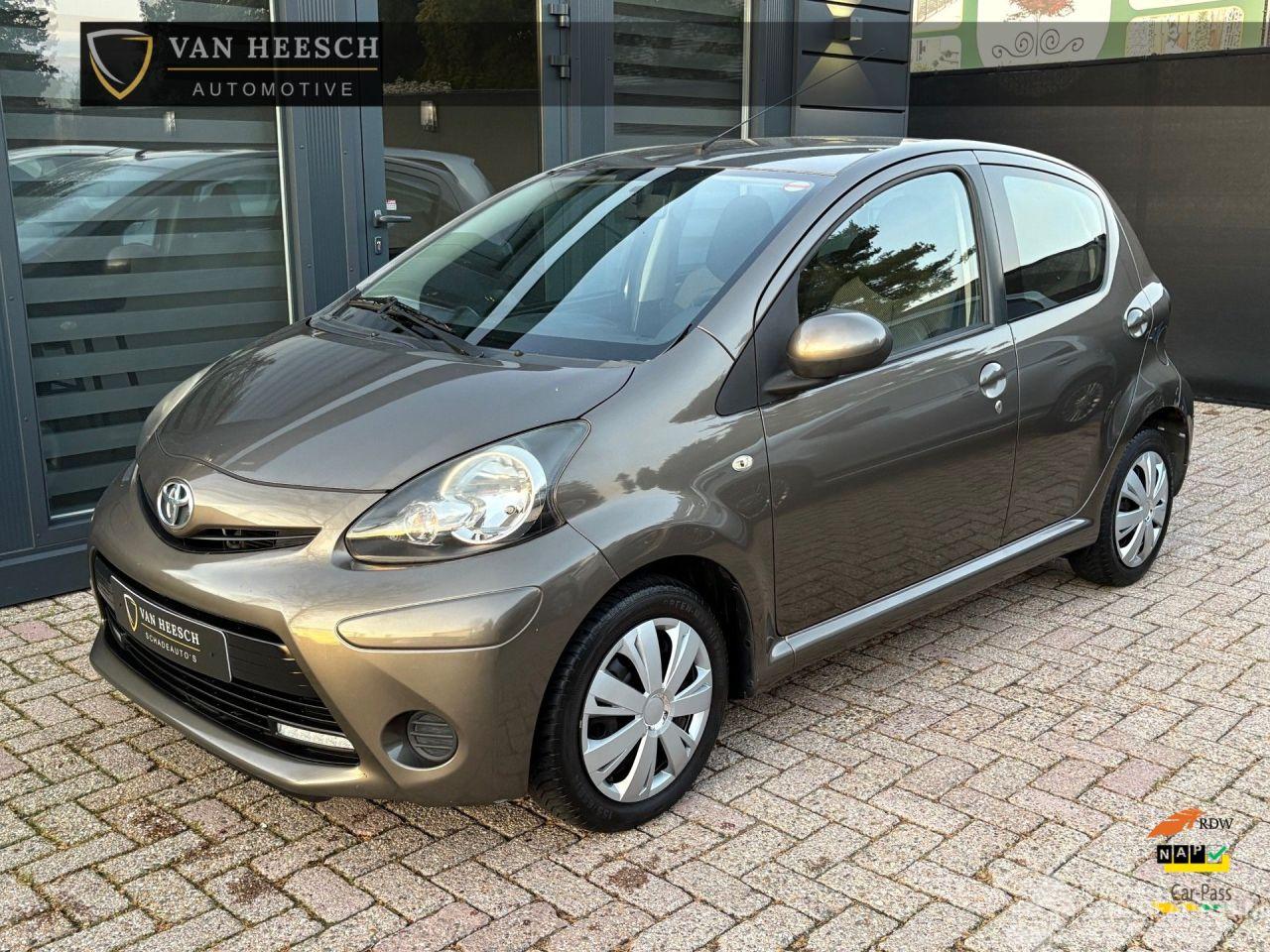 Toyota Aygo 1.0 VVT-i Aspiration 5 deurs | Airco LED Facelift