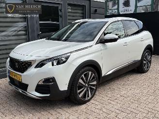 Auto incidentate Peugeot 3008 1.2 PURETECH ALLURE | PANORAMADAK | NIEUWE D.RIEM | NAP | SCHADEVRIJ 2017/11
