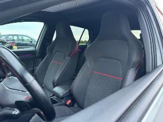 Volkswagen Golf  picture 10