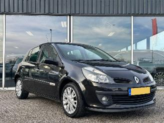  Renault Clio 1.2TCE Rip Curl Edition 2007/1