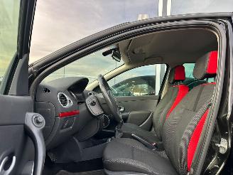 Renault Clio 1.2TCE Rip Curl Edition picture 14