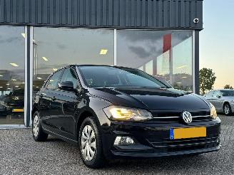 Schadeauto Volkswagen Polo Highline 1.0TSI 2018/1