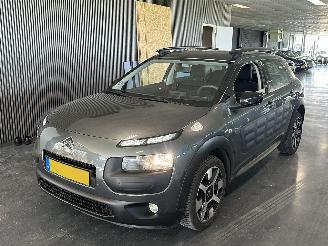 Unfallwagen Citroën C4 cactus 1.2e VTI FEEL Automaat 2014/10