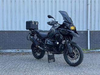 krockskadad bil motor BMW R 1250 GS Adventure ADVENTURE TRIPLE BLACK X AKRAPOVIC 2020/11