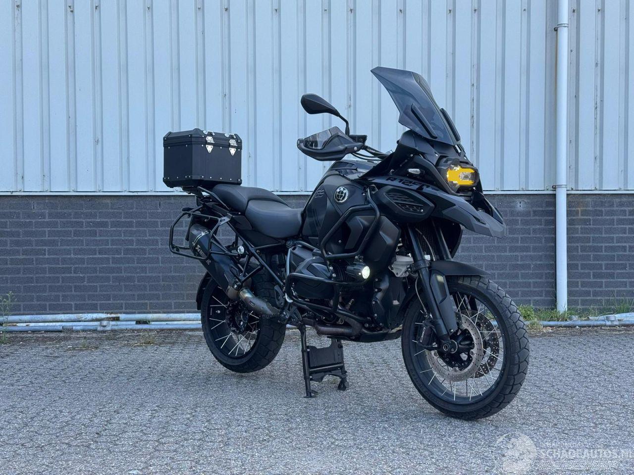 BMW R 1250 GS Adventure ADVENTURE TRIPLE BLACK X AKRAPOVIC