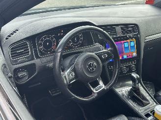 Volkswagen Golf 2.0 TSI GTI picture 5