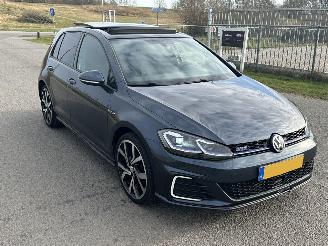 Volkswagen Golf 1.4TSI GTE picture 3