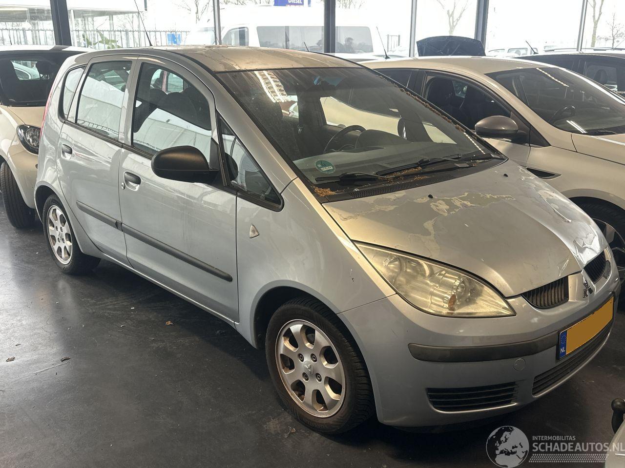 Mitsubishi Colt 1.3 invite