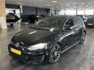 Schadeauto Volkswagen Golf 2.0TDI GTD Sport 2014/1