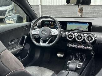 Mercedes A-klasse A200 AMG Line picture 12