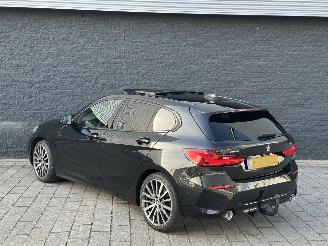 BMW 1-serie 120d xDrive High Executive Edition picture 3